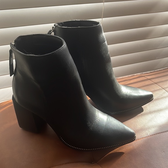 Steve Madden Olga Ankle Boots Studded - Picture 3 of 6